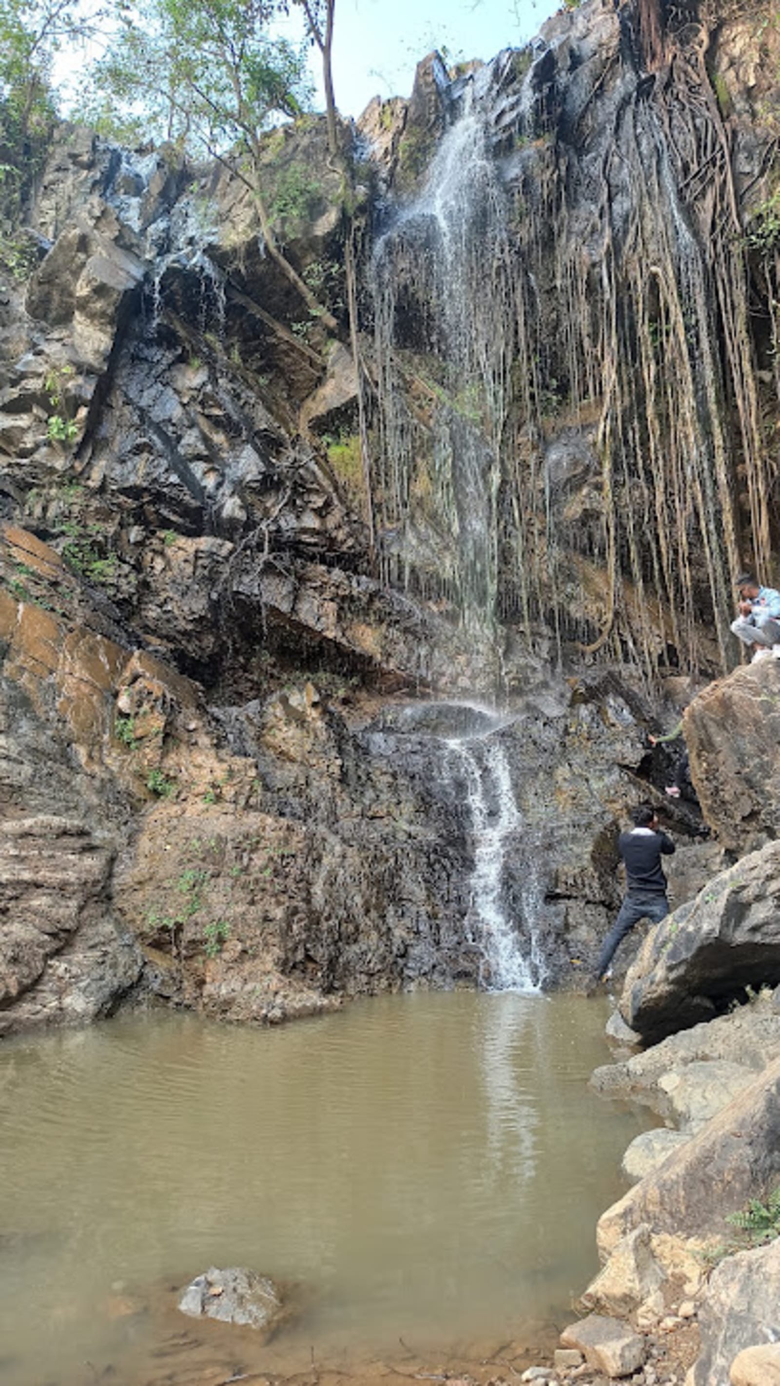 Baheya Waterfall