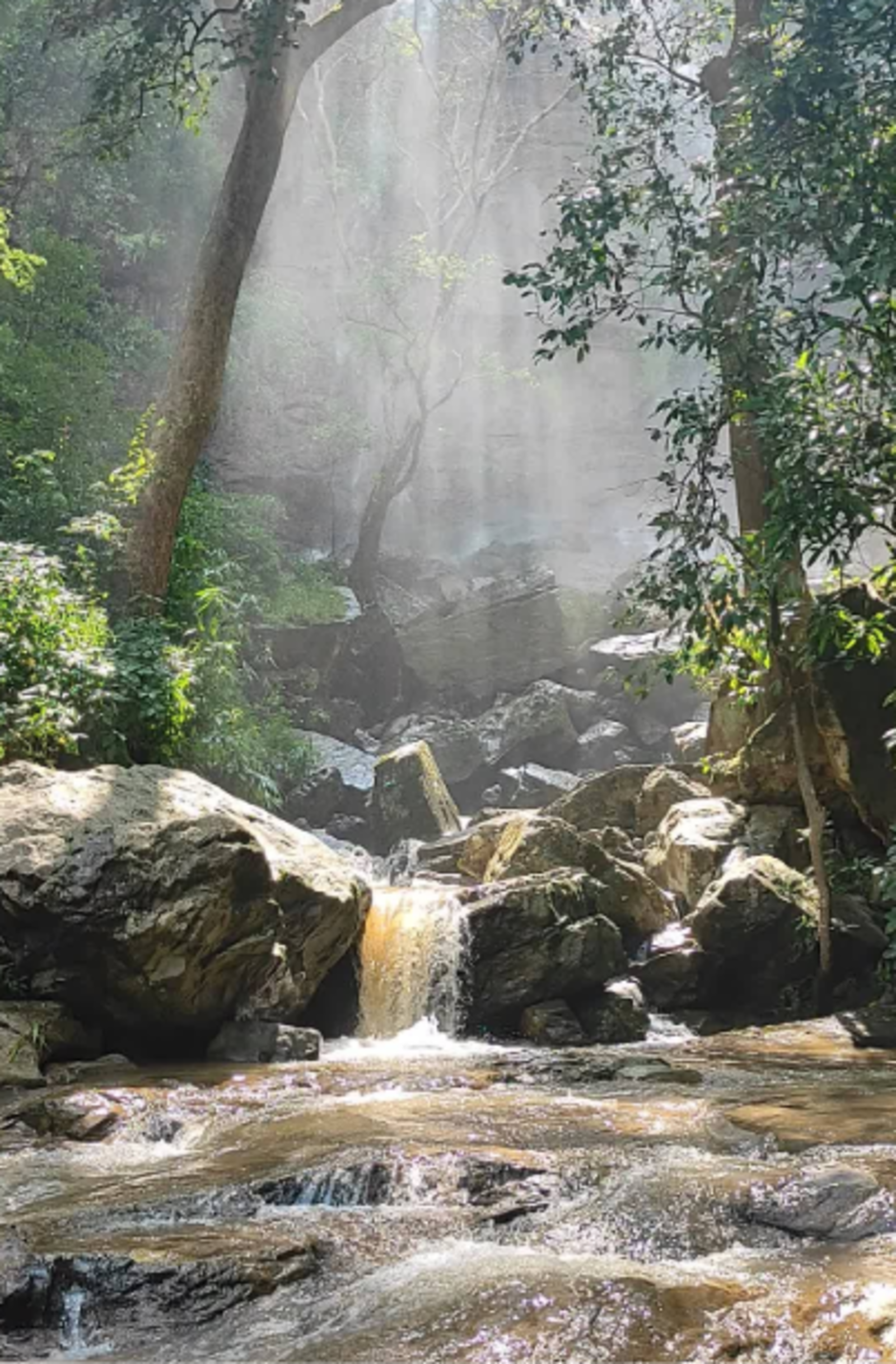Dhardhariya Waterfall