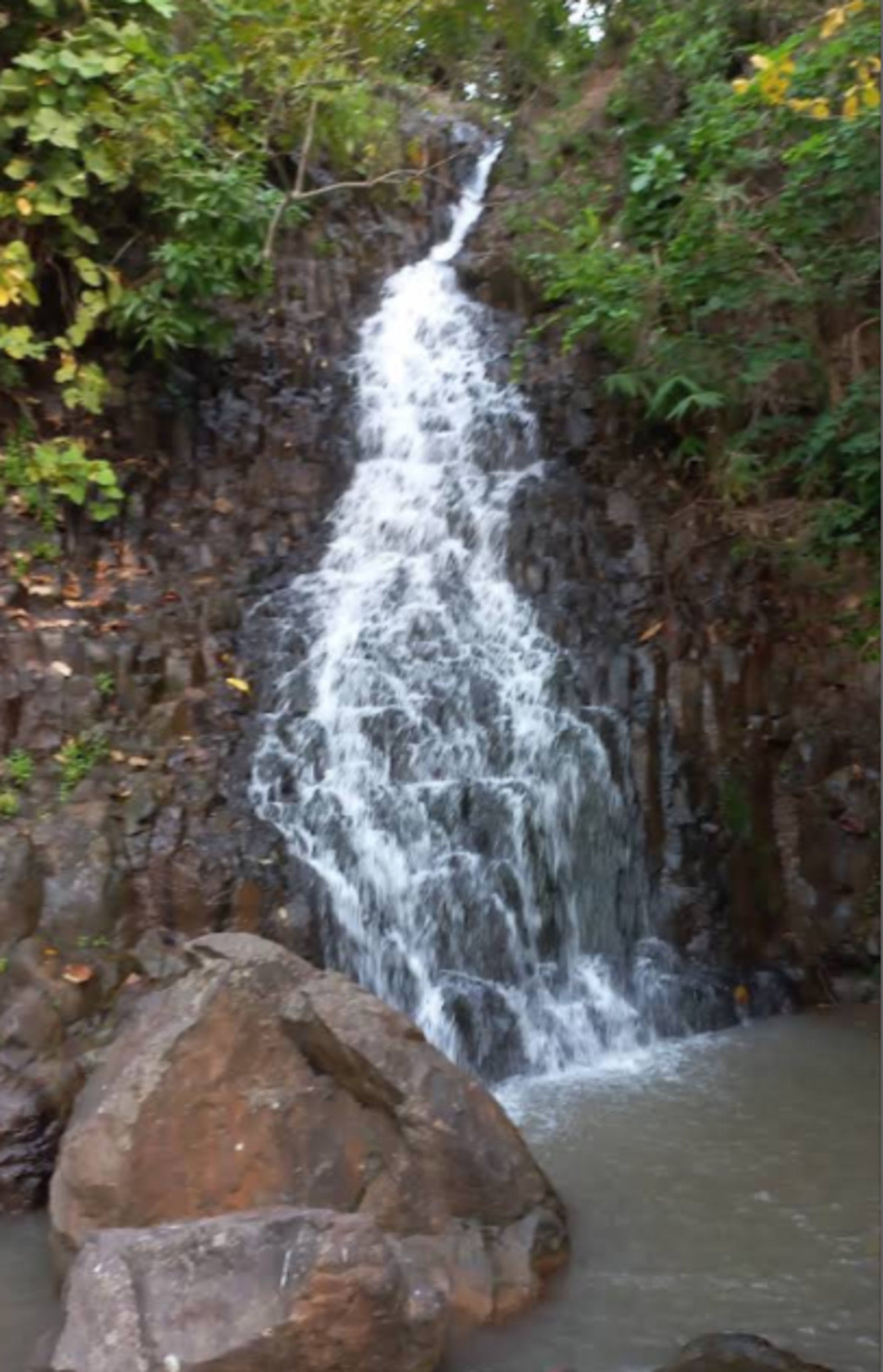 Jhilmil Waterfall