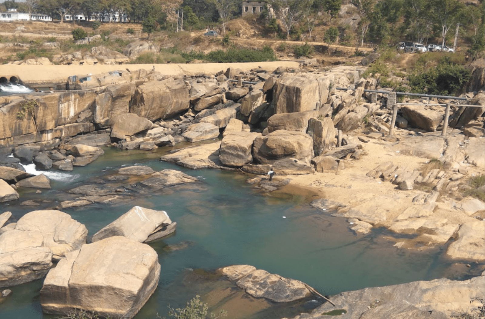 Nagefeni Waterfall
