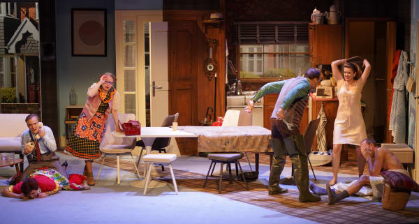 L'AMOUR CHEZ LES AUTRES - Image de scénographie 8