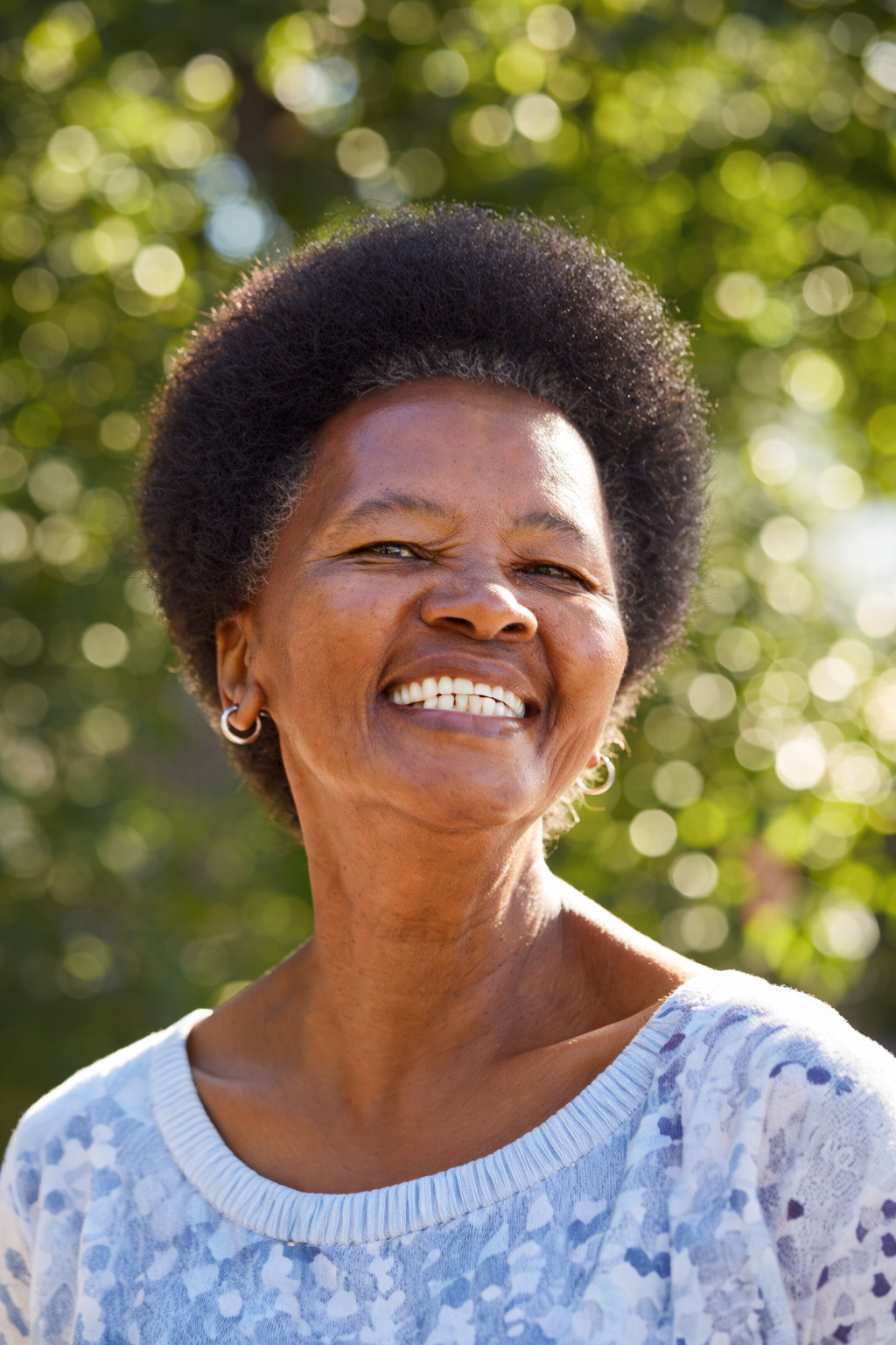 Tambukana isheja mu zabukuru