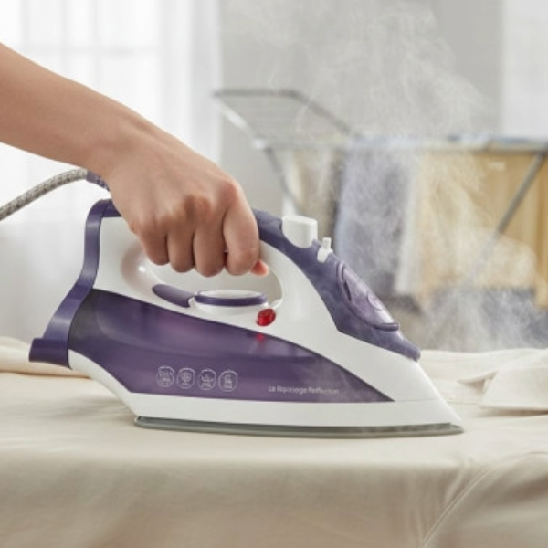 Fer Vapeur 2400W-TFV-2413C - 2