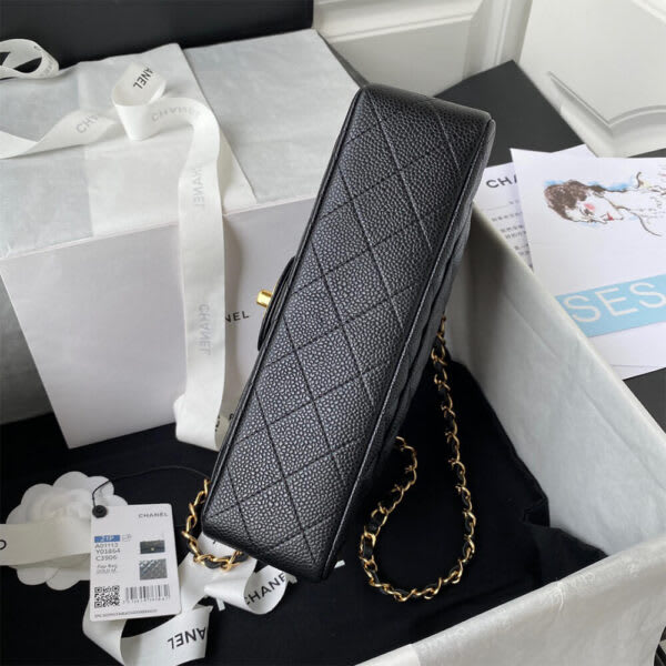 Small Classic Handbag view 5