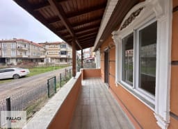 Karasu Aziziye 2+1 satılık daire - 32 Evler Sarioğlu Apt. Önü Müstakil Bahçeli 2+1 Daire - Fotoğraf 2