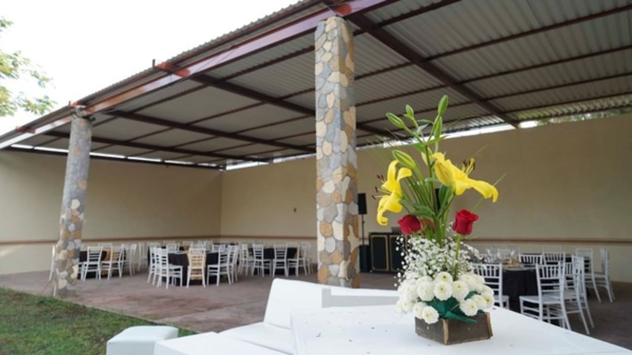 JardÃn Tabachines — foto 2