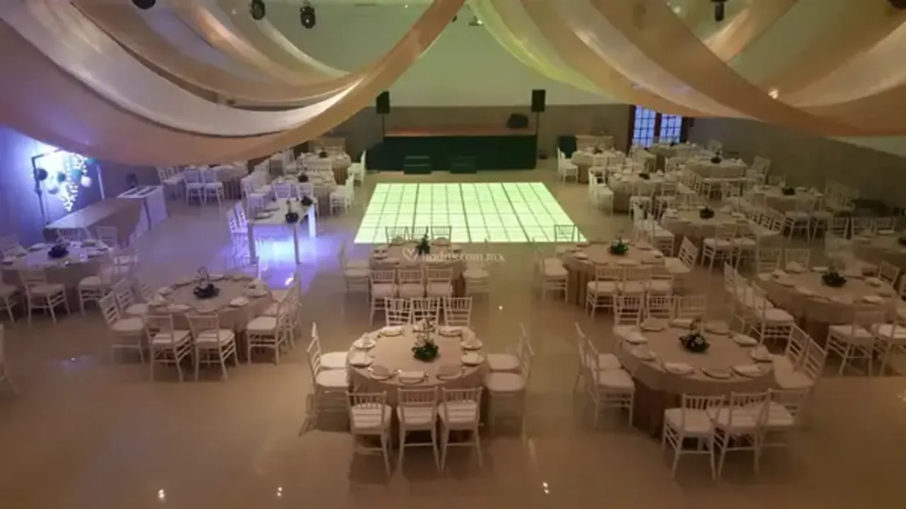 Salón Villagrand Tecnológico — foto 4