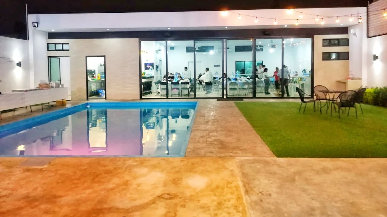 Salón Montejo 464 — foto 3