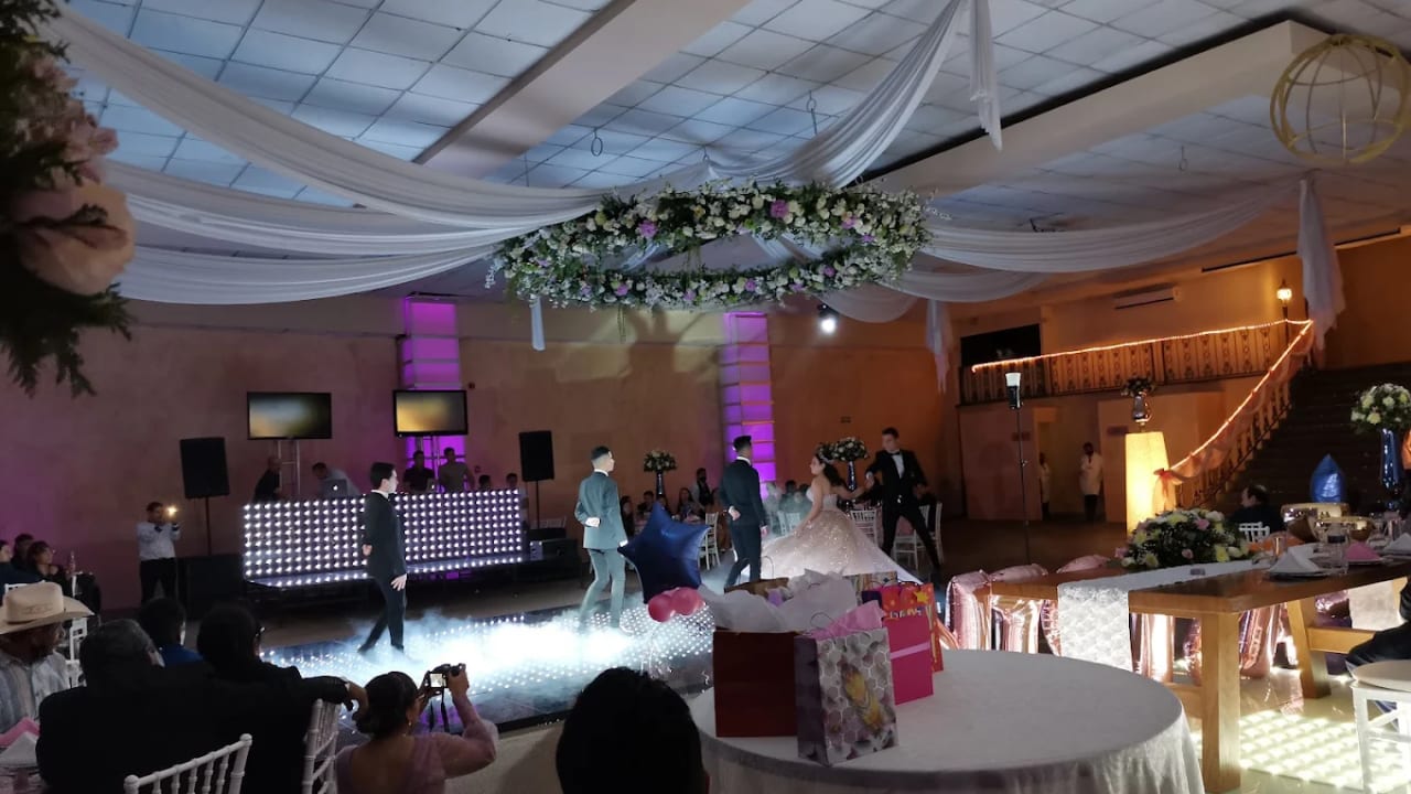 Salones Real De Santa Clara