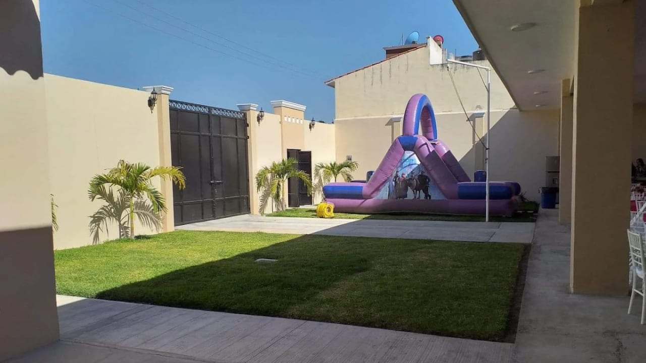 Salón de Fiestas Lagos del Country