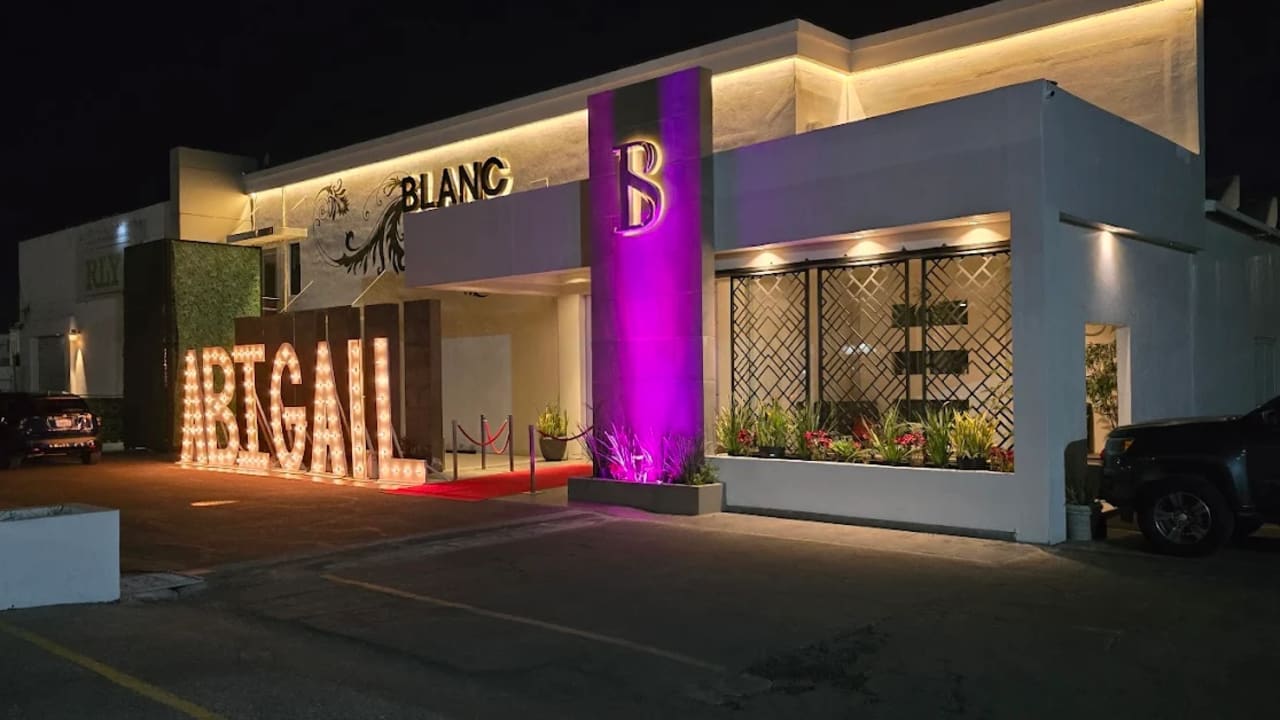 Blanc Salón