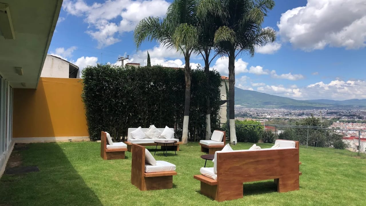 Petit Comité Salon y Jardín de Eventos — foto 4
