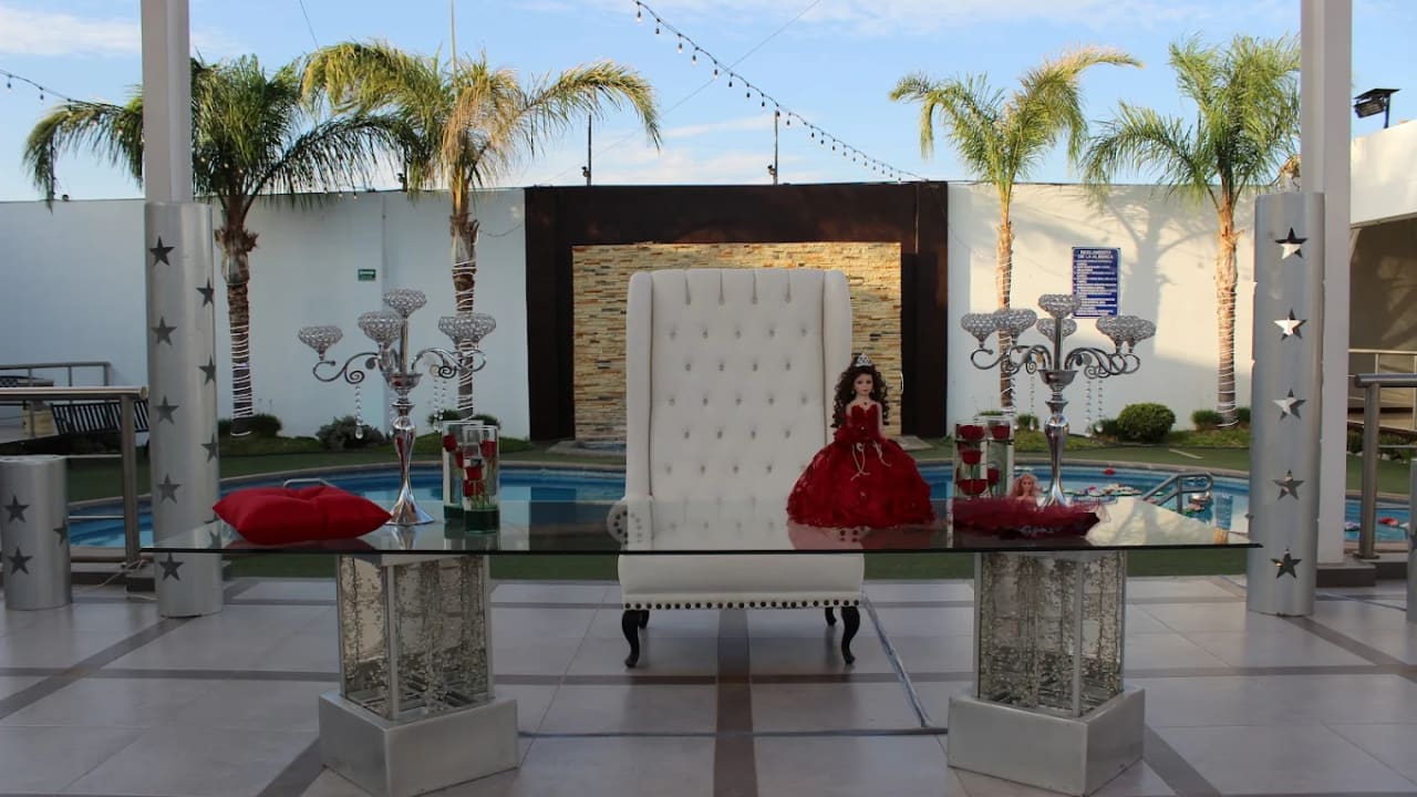 Salón y Terraza Anita — foto 3