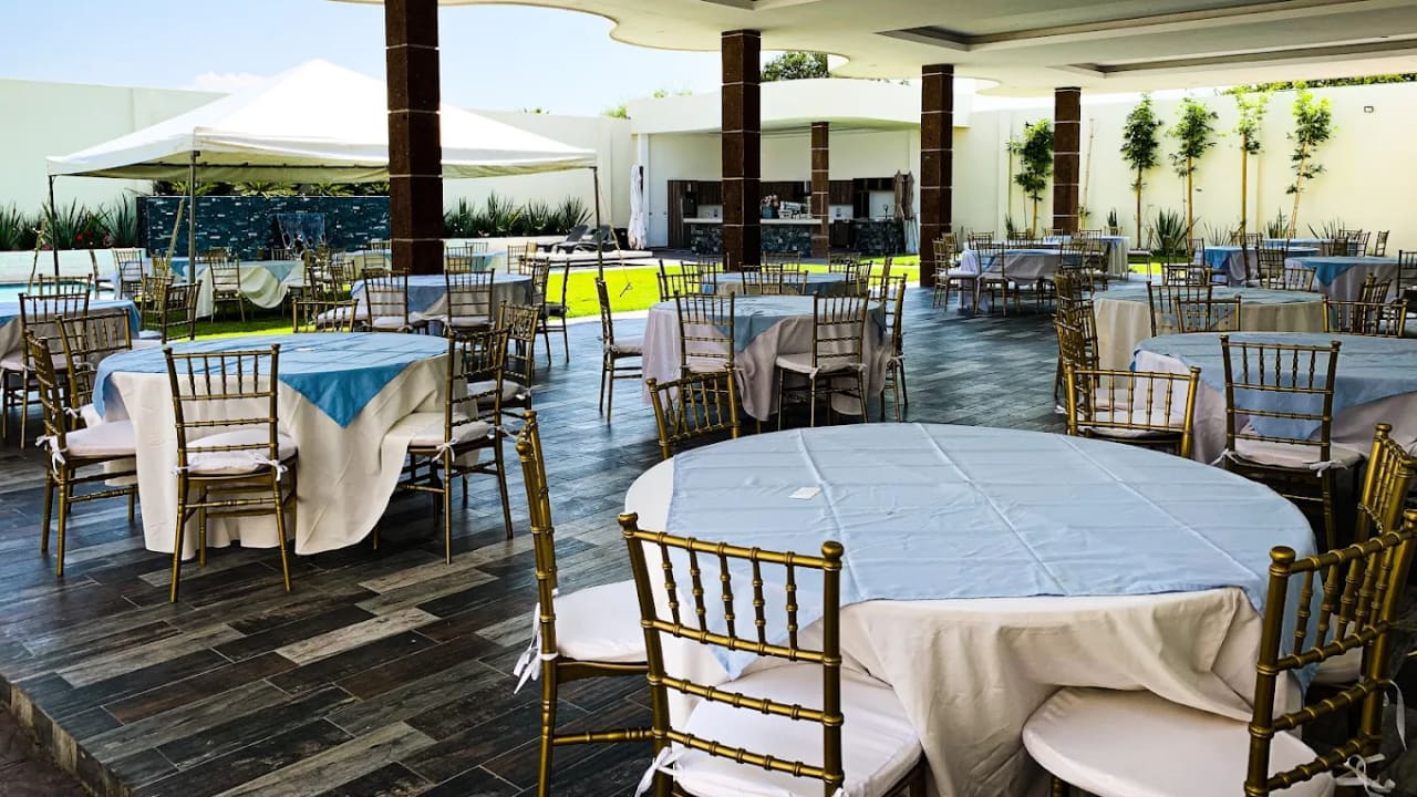 Haraveri Salón Terraza y Jardín — foto 5