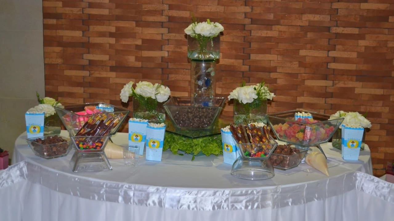 Salón Metropolis — foto 2