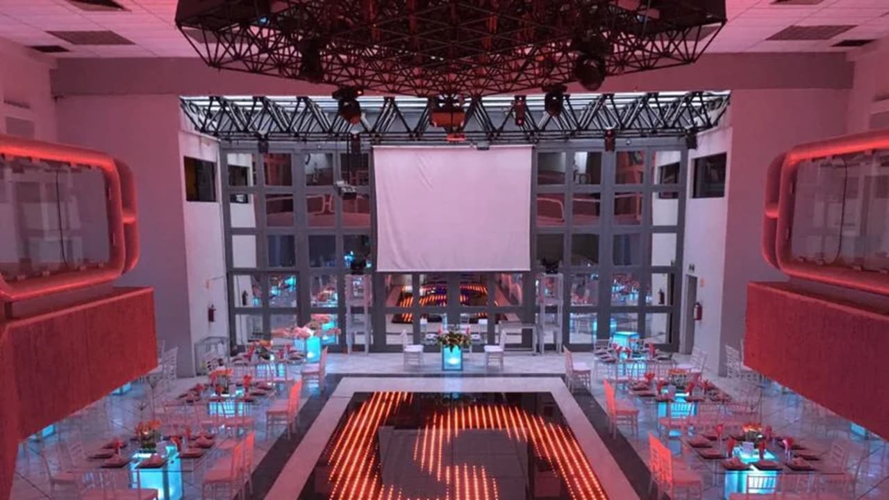 Salón de fiestas Azul Cristal