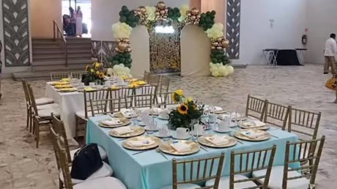 SALON JACARANDAS — foto 3