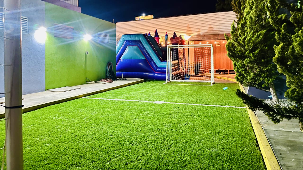 Aventia Salon - Terraza — foto 4