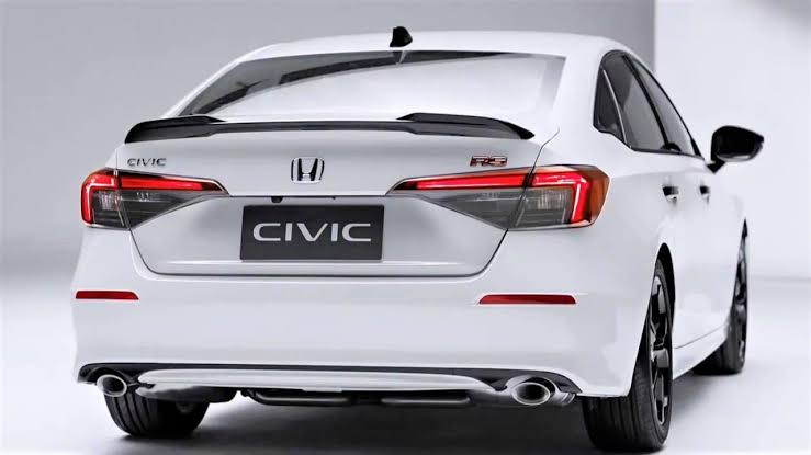 Honda Civic 11th Gen 2022 RS Style Trunk Spoiler 2