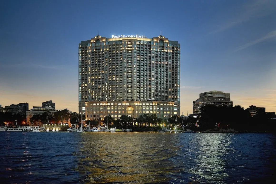 Four Seasons Hotel Cairo at Nile Plaza - الصورة الرئيسية