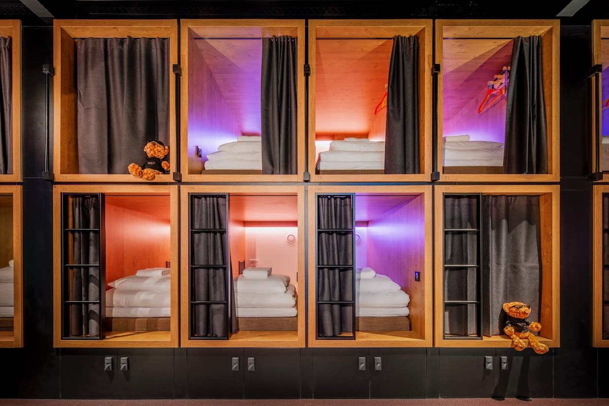 Bunk Hotel Amsterdam - main image
