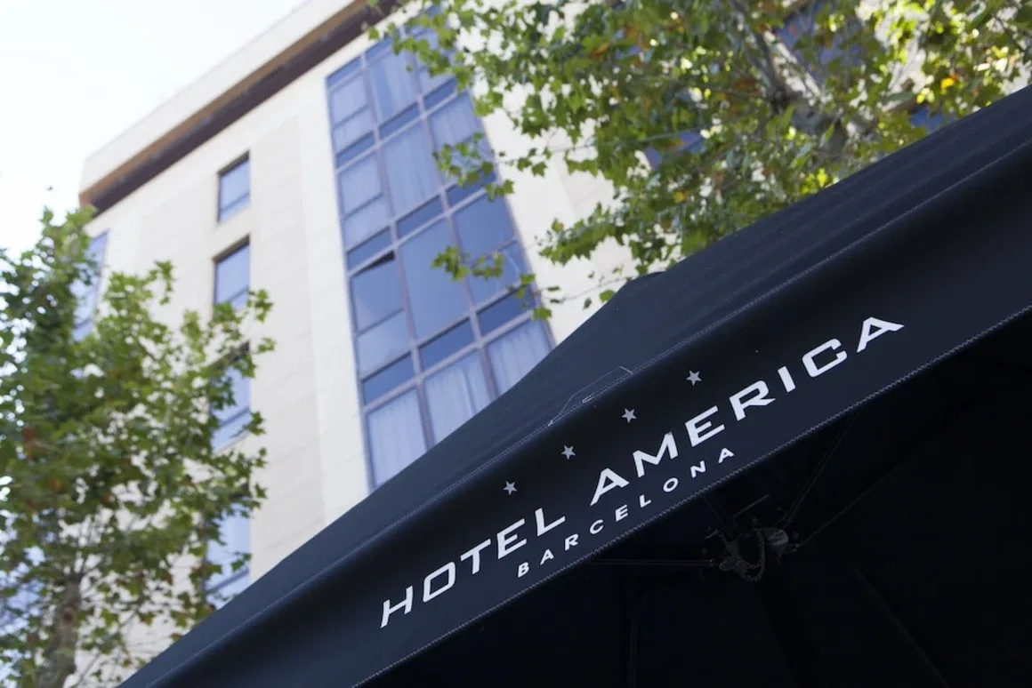 Hotel America Barcelona - main image