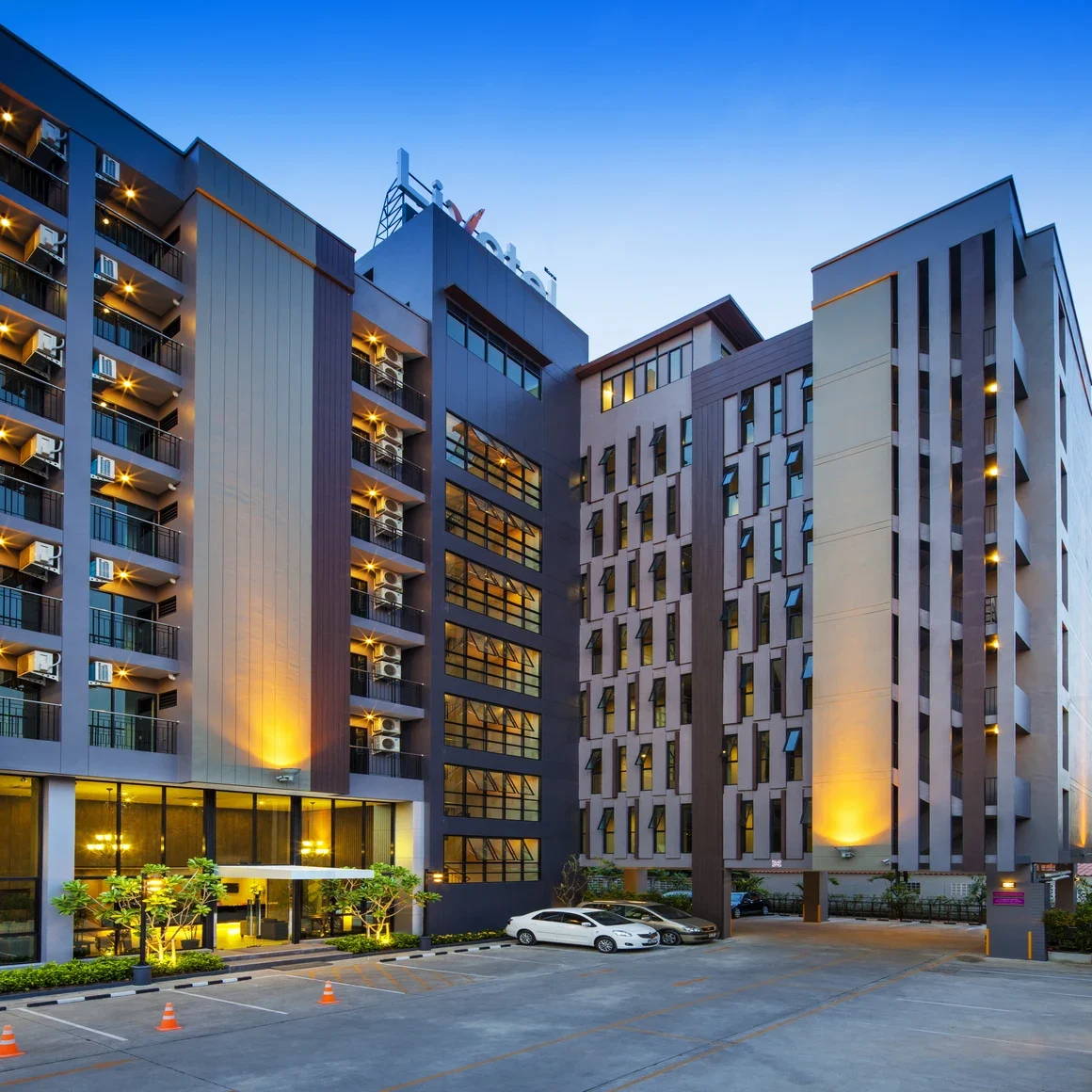 Livotel Hotel Lat Phrao Bangkok - main image