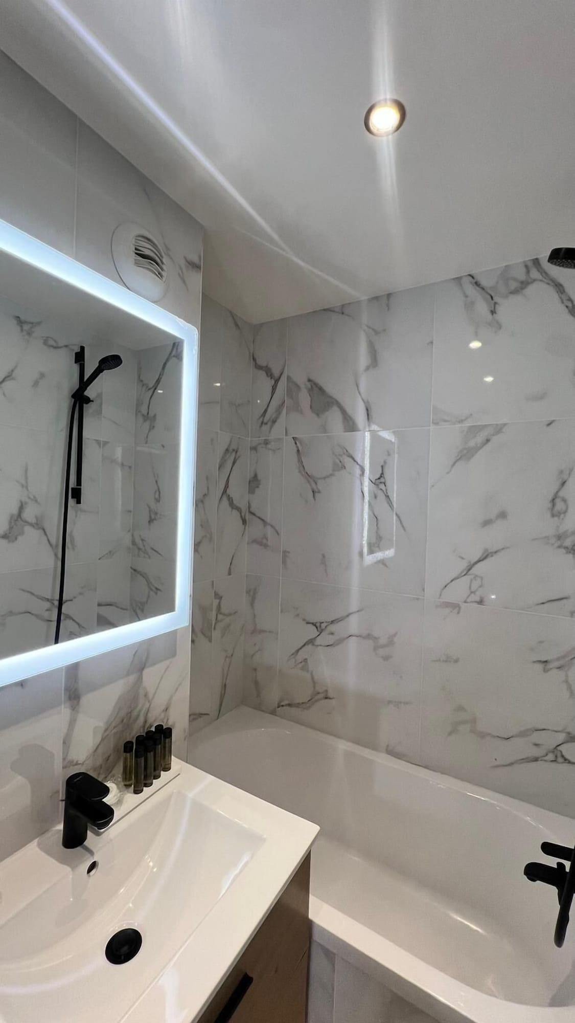 Hôtel Lebron - الصورة الرئيسية
