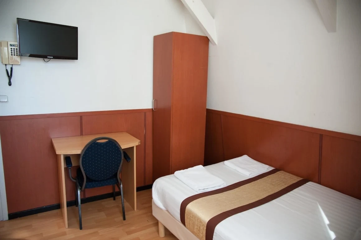 Hotel Continental Amsterdam - main image