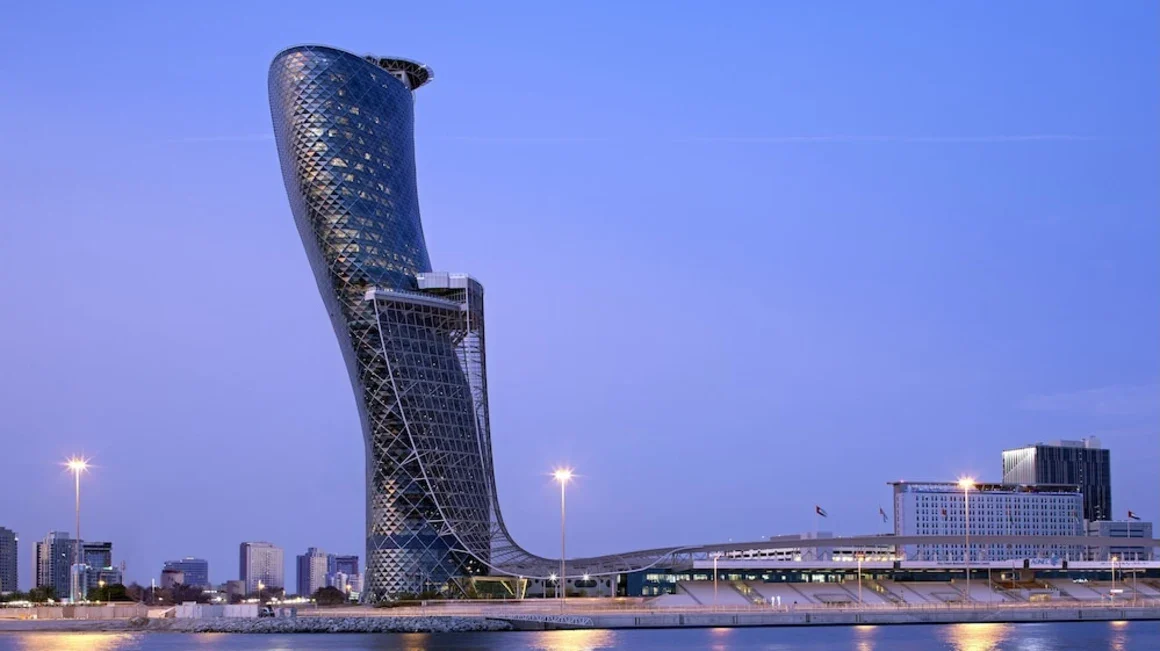 ANDAZ CAPITAL GATE ABU DHABI, BY HYATT - الصورة الرئيسية