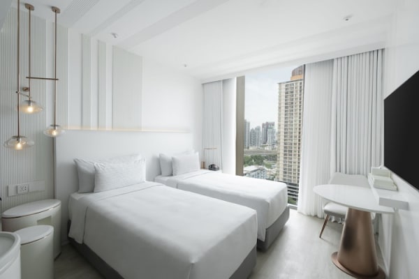 Innside By Melia Bangkok Sukhumvit - image 2