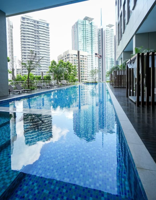 Pavilion Ceylon Hill Suites By Perfect Host - image 4