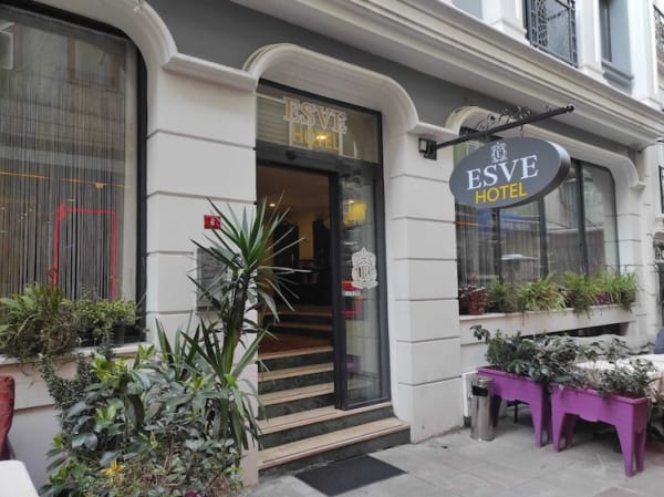 Hotel Esve Istanbul - صورة 2