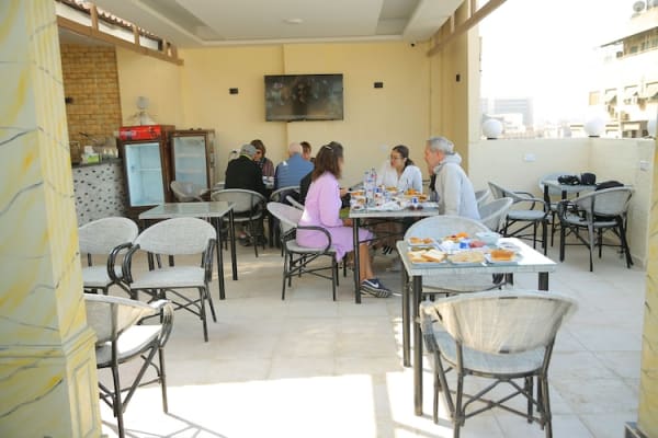 Royal Cairo Hotel - صورة 3