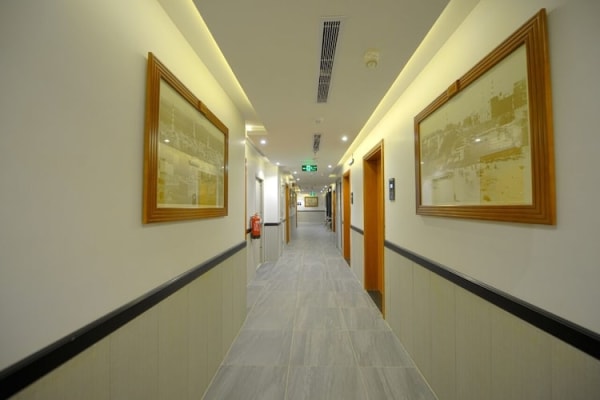 Pine Inn - image 2