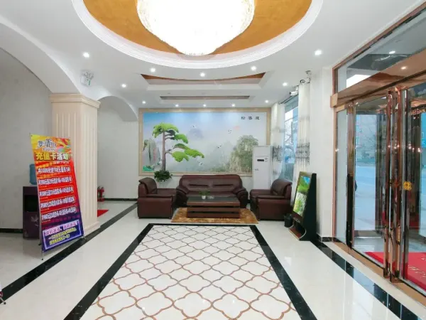 Holiday Theme Hotel Rome, Fengqiu - صورة 2