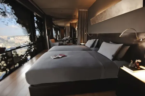 Renaissance Barcelona Fira Hotel - image 3