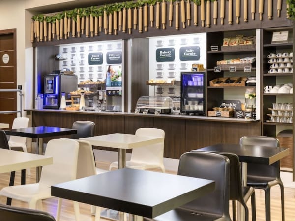 Bb Hotel Roma Trastevere - image 4