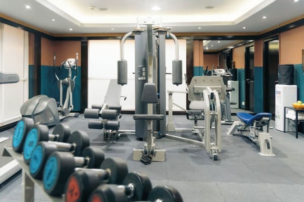 Kingsgate Hotel Abu Dhabi By Millennium - image 2