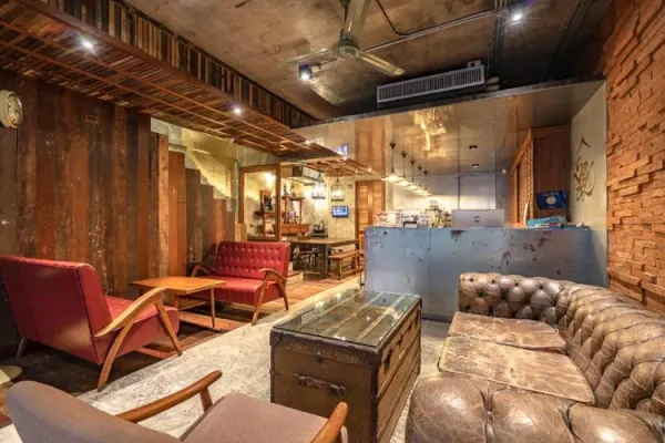 Siam Plug In Hostel - image 3
