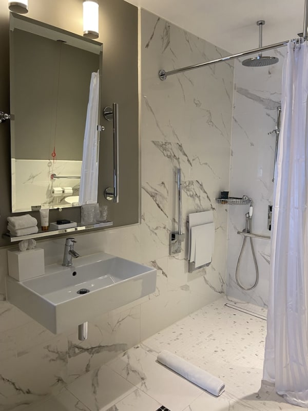 Virgin Hotels London-Shoreditch - صورة 3