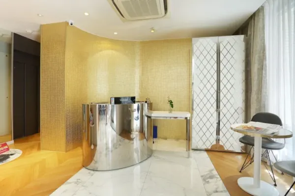 Nouvel Hotel Eiffel - صورة 4