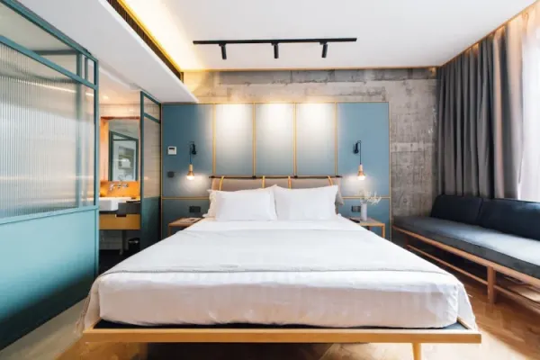 Kloe Hotel - image 3