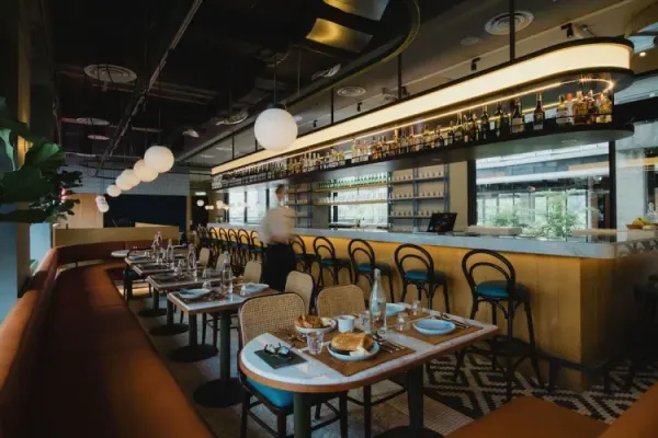 Kloe Hotel - image 4
