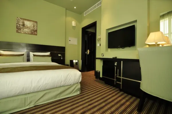 Aldar Hotel - image 2