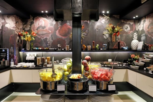 Rome Life Hotel - image 4