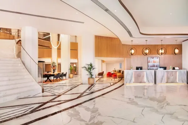 Sheraton Abu Dhabi Hotel & Resort - صورة 2