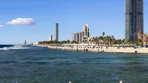 دليل السفر إلى جدة: اكتشف جوهرة البحر الأحمر