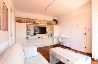 Piso alto, 2 ambientes con terraza y vista en pleno Recoleta - Thumbnail 5