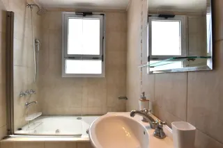 Piso alto, 2 ambientes con terraza y vista en pleno Recoleta - Thumbnail 15